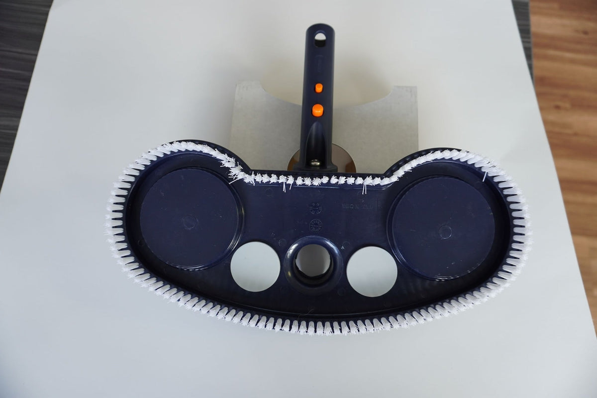 Aquarius Multi-Surface Vacuum Head