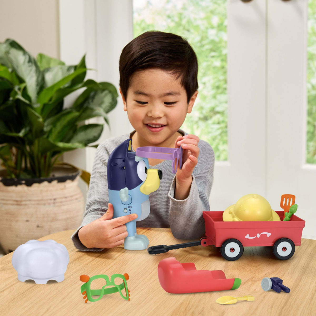 Dress-Up Pretend Play Toy with Wagon