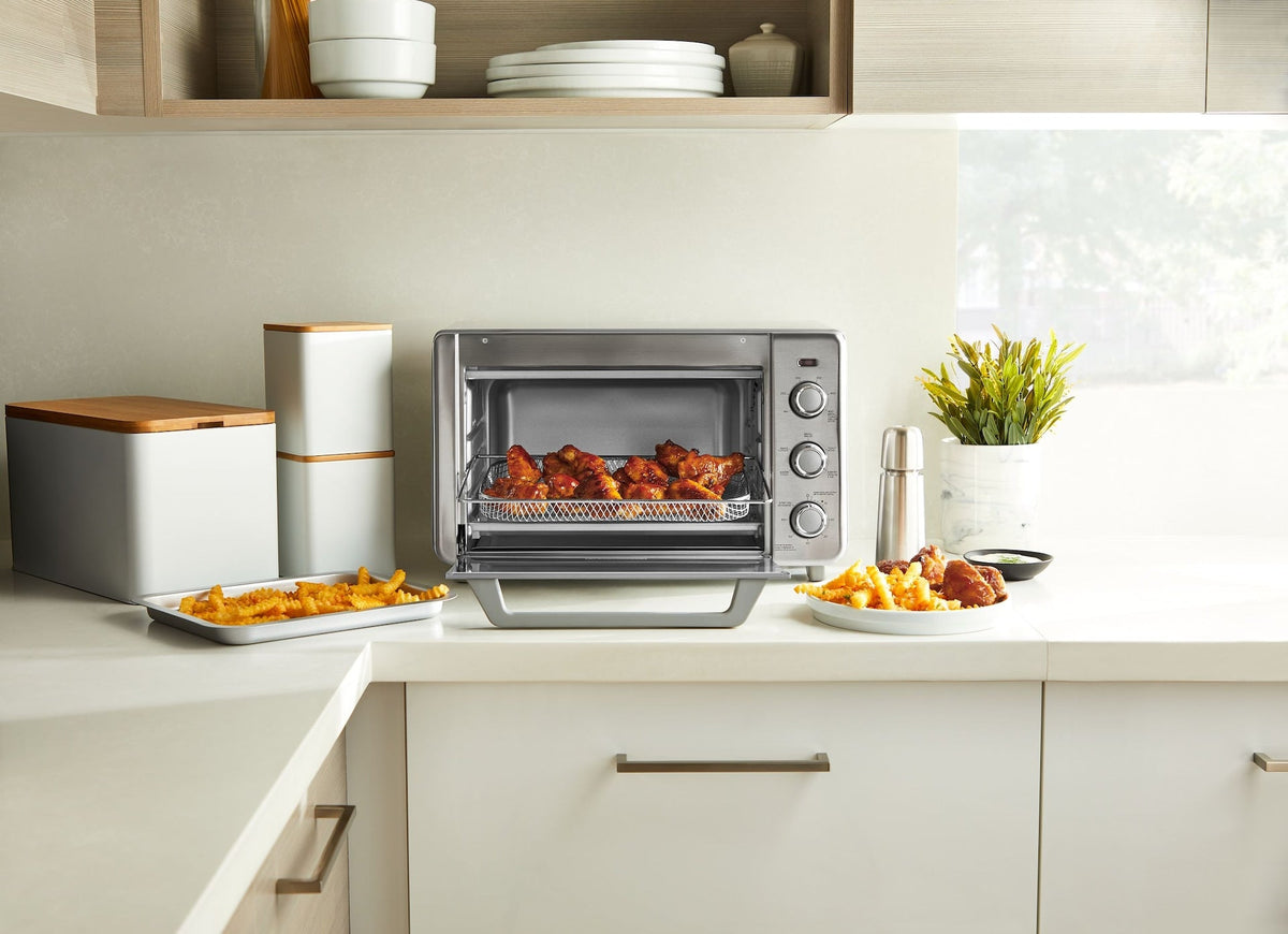 Crisp 'N bake 6-Slice Air Fryer Toaster Oven, Stainless Steel, 5 Cooking Functions
