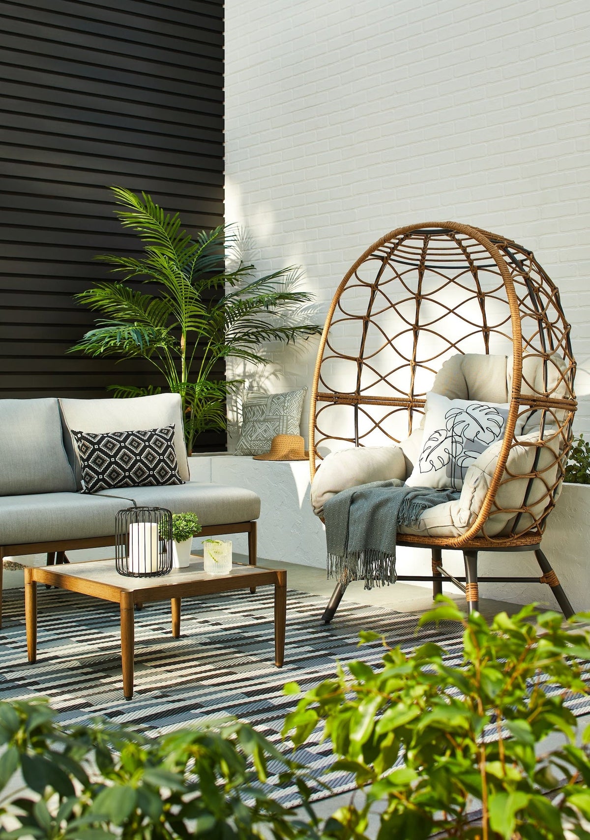 CANVAS Baffin All-Weather Wicker Outdoor/Patio Conversation Set with Custom Fit Cover