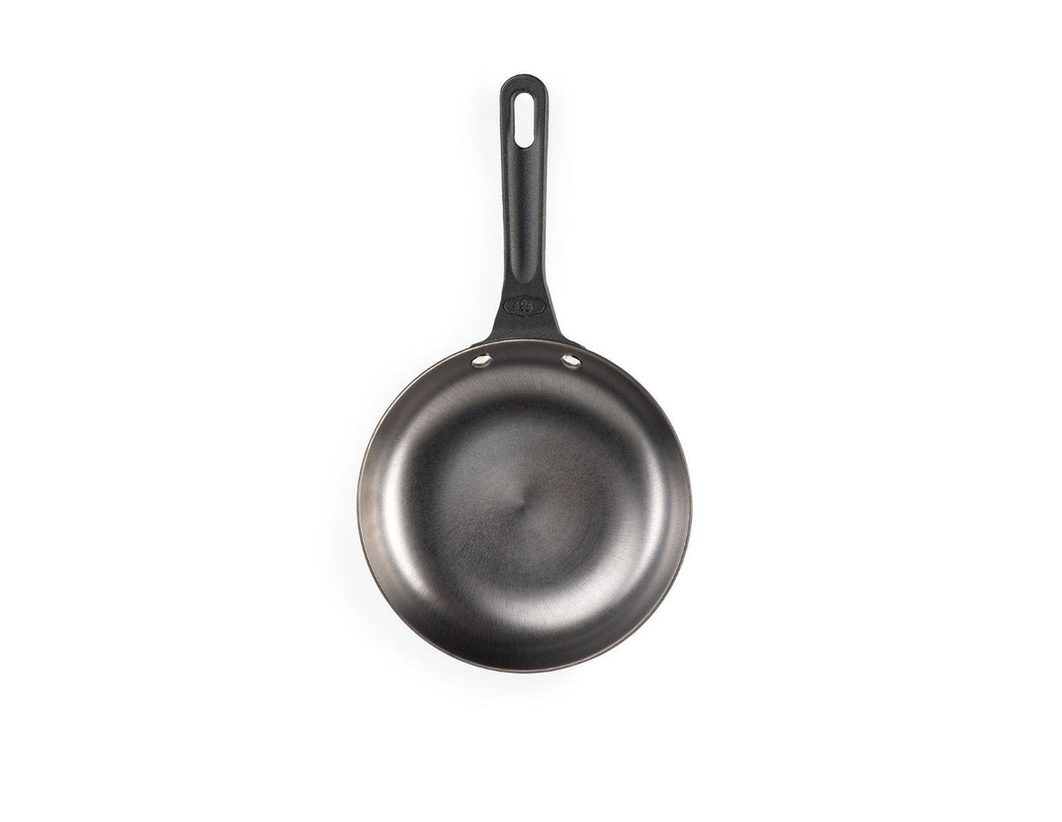 GSI Outdoors Guidecast Cast Iron Outdoor Camping Frying Pan, 10-in, Black