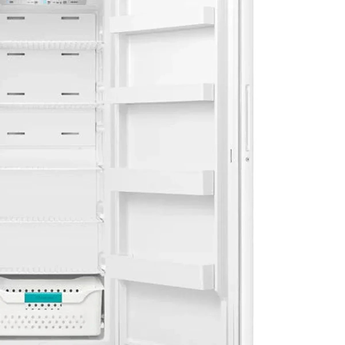 Hisense 14 cu.ft. Garage Ready Convertible Upright Freezer with Pocket Handle