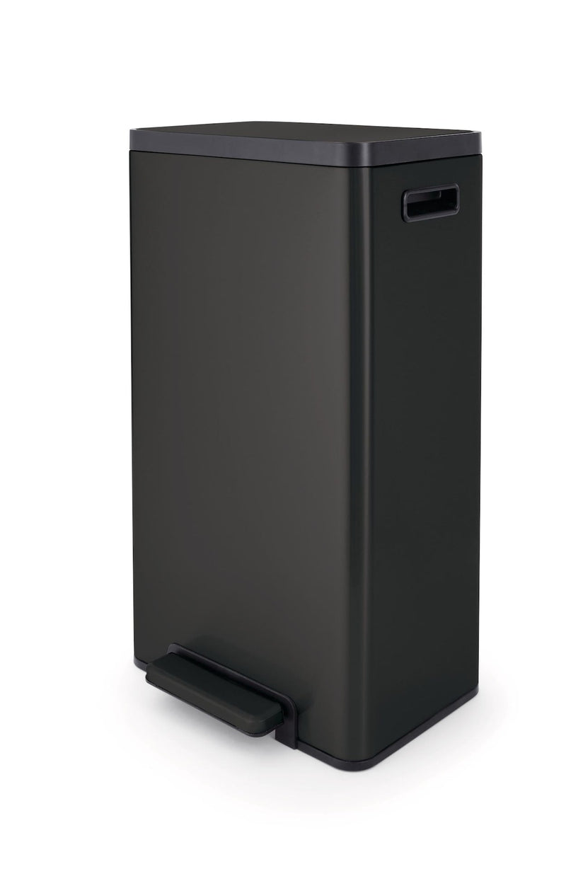 Wide Stainless Steel Step Trash/Garbage Bin, 30-L Q7585